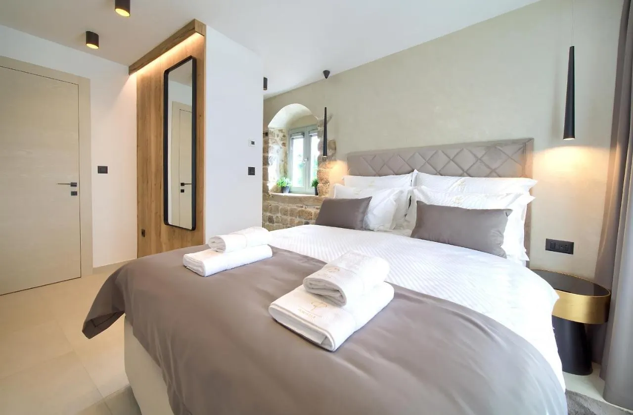 Portella Rooms Krk Town