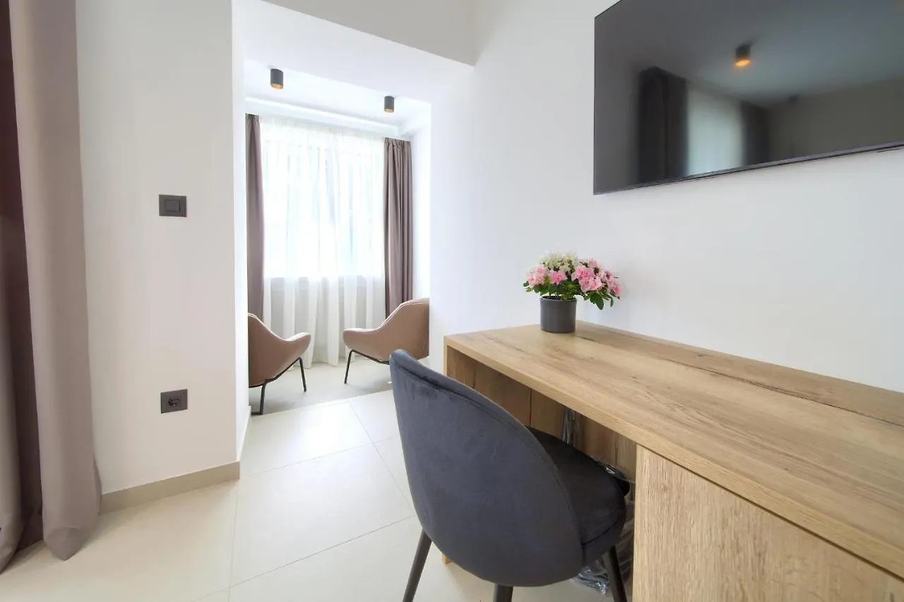 Portella Rooms Krk Town 0*,  Croatie