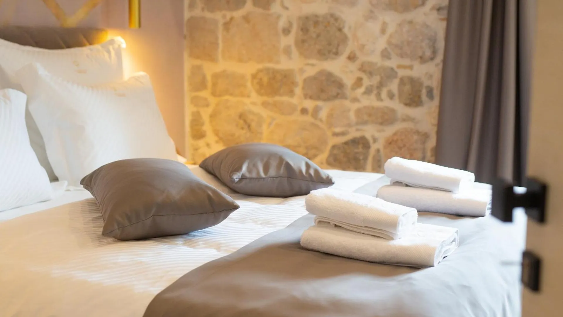 Portella Rooms Krk Town Kroatien